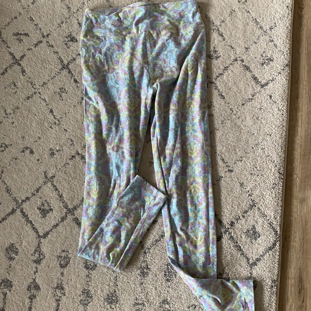 Pastel leggings